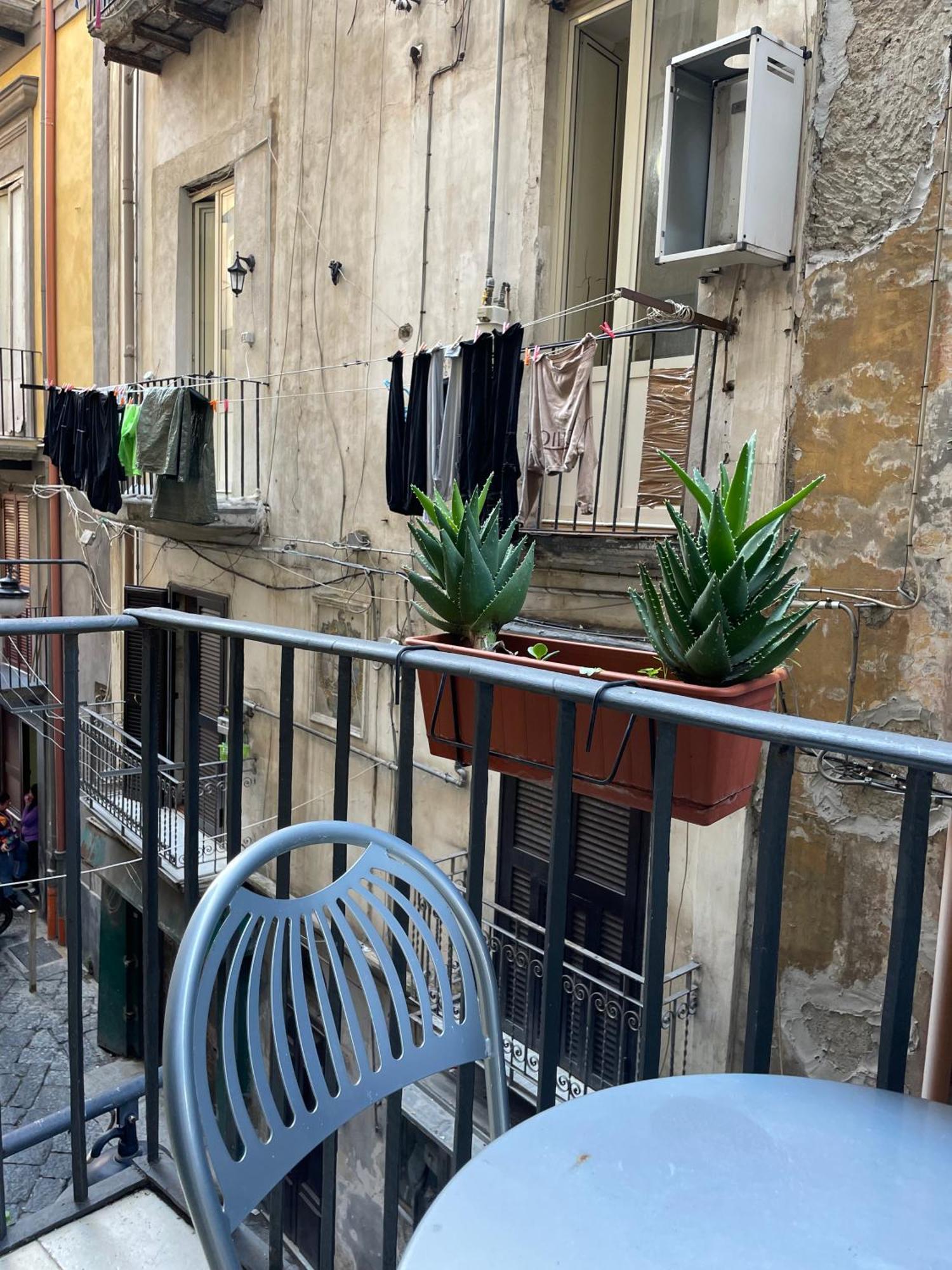 Case Cosi Apartments - Napoli Exteriör bild